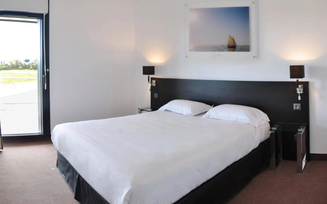 Golden Tulip Pornic Suites