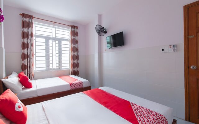 Viet Anh Motel by OYO Rooms