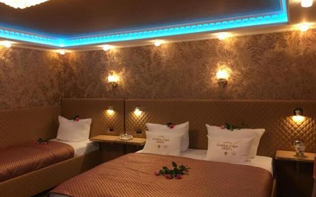 Golden Gapa River Luxury Apartment 16