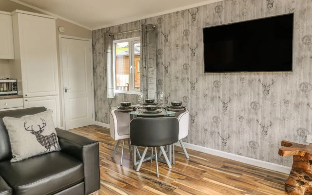 34 Stag Lodge