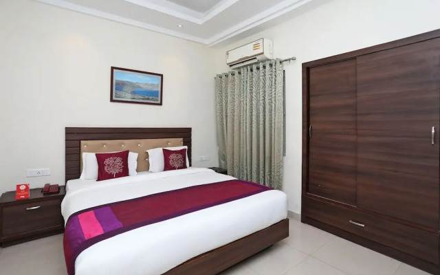 OYO Flagship 11406 Indira Nagar