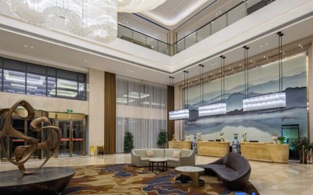 Yibang Peninsula Hotel