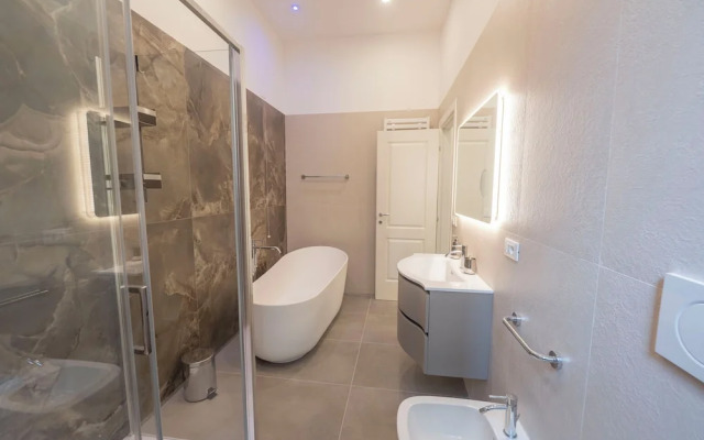 Splendor Eternal 3BR Apartment