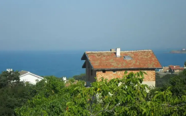 Varnata Family Hotel