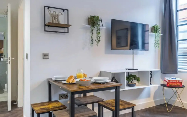 Modern 1-bed in Birmingham's Jewellery Quarter