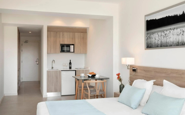 Aparthotel Marina Drach
