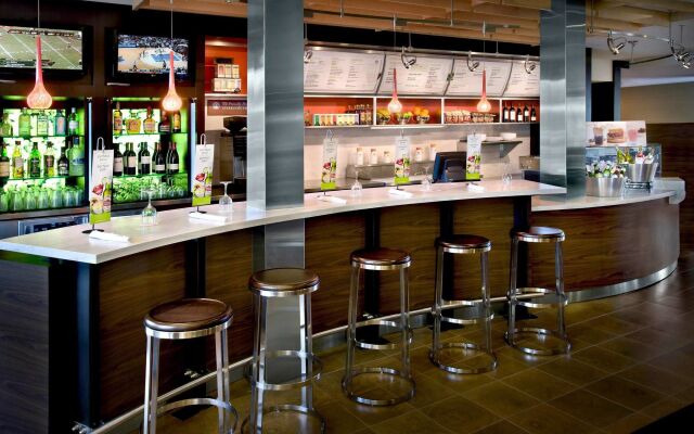 Courtyard by Marriott Pittsburgh Airport