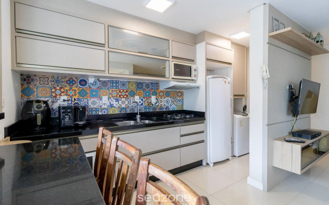 Apto Moderno a 300m da praia DOV102