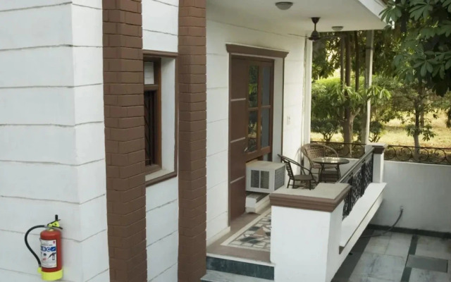 Tree Top Greens Serviced Apartment