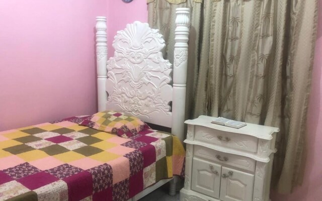 Immaculate 3-bed House in Portmore Near Hellshire