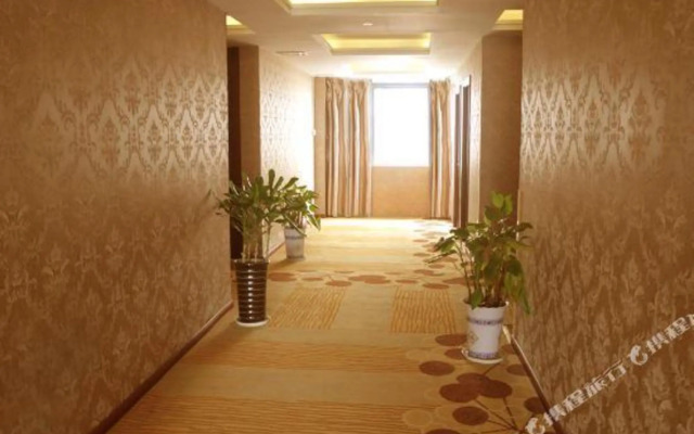 Super 8 Hotel Select (Chuzhou Dongpo West Road Langyashan Subway Station Branch)