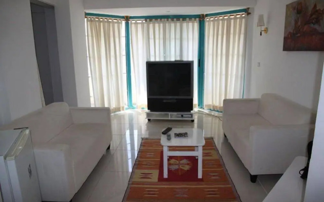 Uslan Hotel