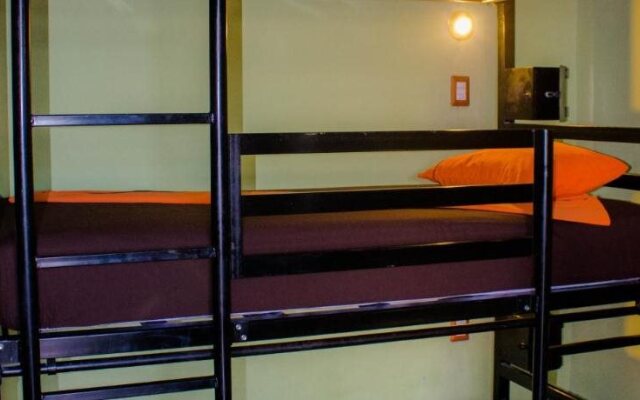 Hostel Yaxha