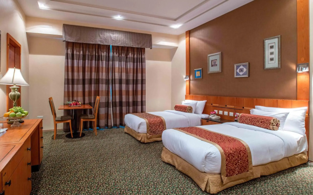 Gulf Court Hotel