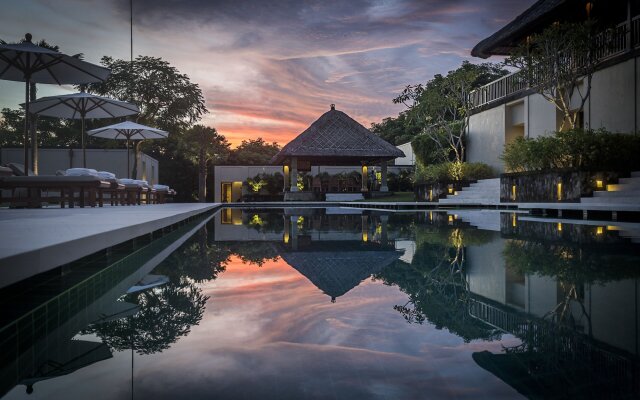 REVĪVŌ Wellness Resort Nusa Dua Bali