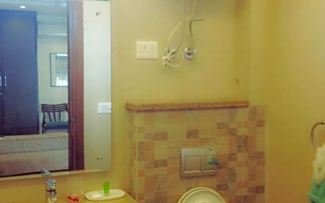 Woodpecker Service Apartments - Green Park