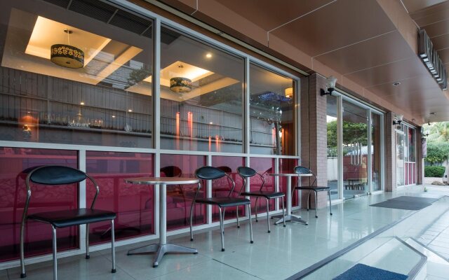 DT Hotel - Pratunam