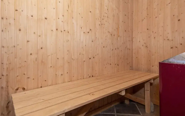 8 Person Holiday Home in Hemmet-by Traum