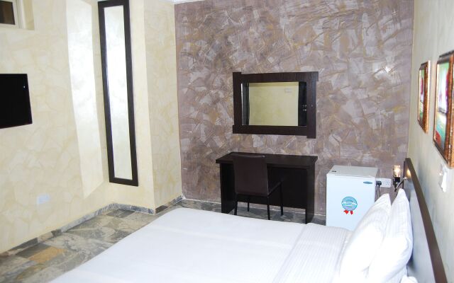 3J's Hotels & Apartments