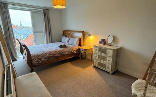 Cosy Cambridge Apartment With 2 Bedrooms