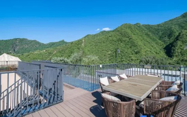 Yuzhichen Light Luxury Holiday Homestay (Beijing Huairou Baihewan Scenic Area)
