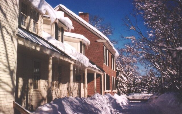 The Charleston House Bed & Breakfast