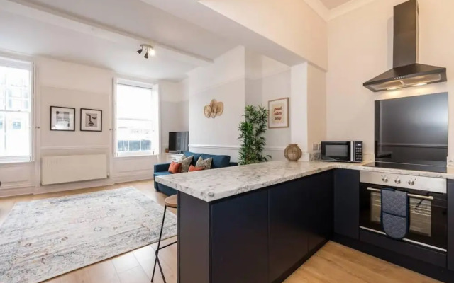 Host Apartments Seel St Townhouse Apt II