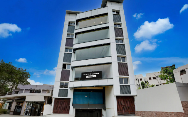Super Townhouse Oak AIIMS Walmi Govindpur