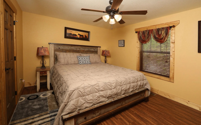 Movie DiveInn - Four Bedroom Chalet