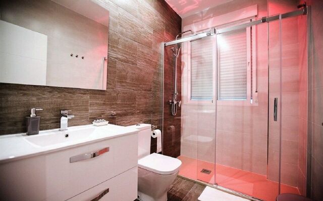 Apart. De Lujo Conde de Gondomar