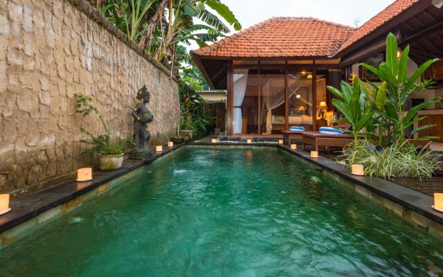 Naja Private Villa