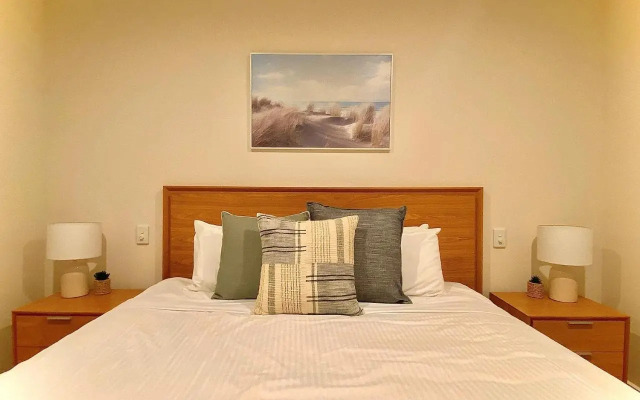 Grand Mercure Links Lady Bay