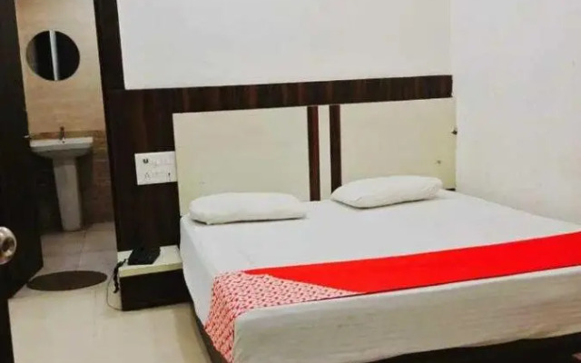 Pop 700868 Hotel H5