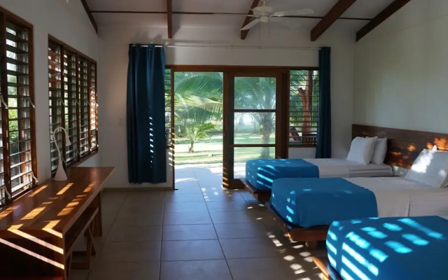 Salvatierra Beachfront Hotel