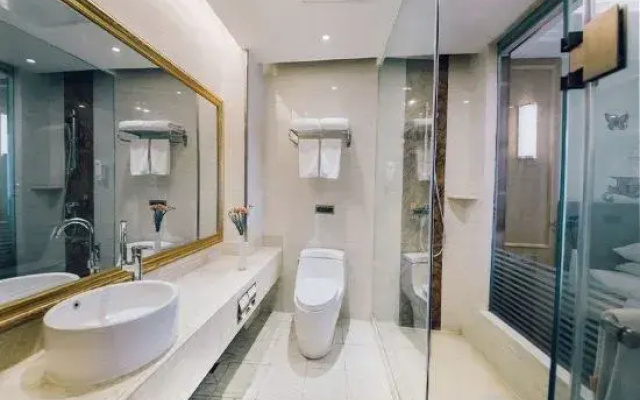 Vienna Hotel (Mengyin Yunmeng Road)