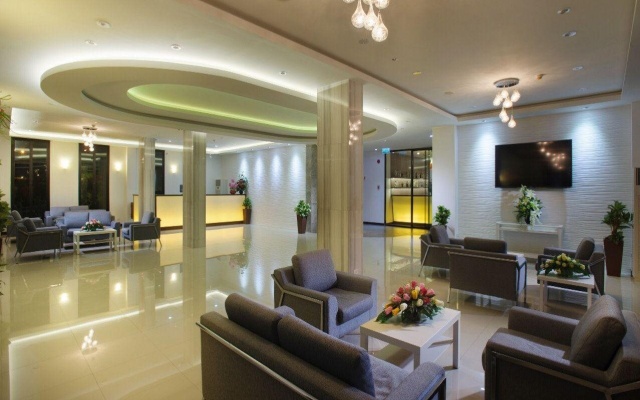 Coco View Hotel