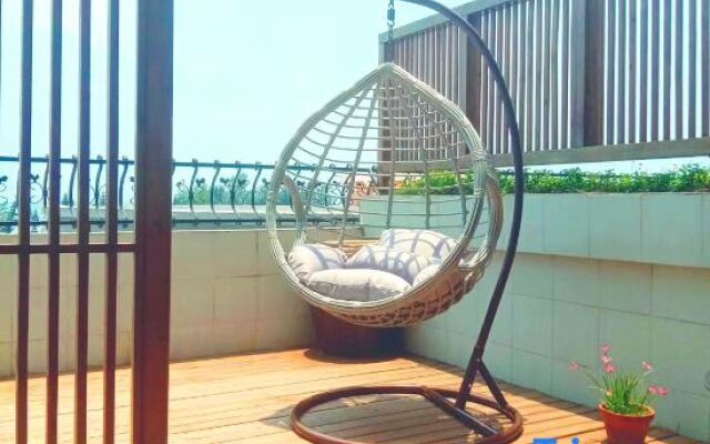 Sunshine Holiday Hotel（Beihai Silver Beach Beach Park）