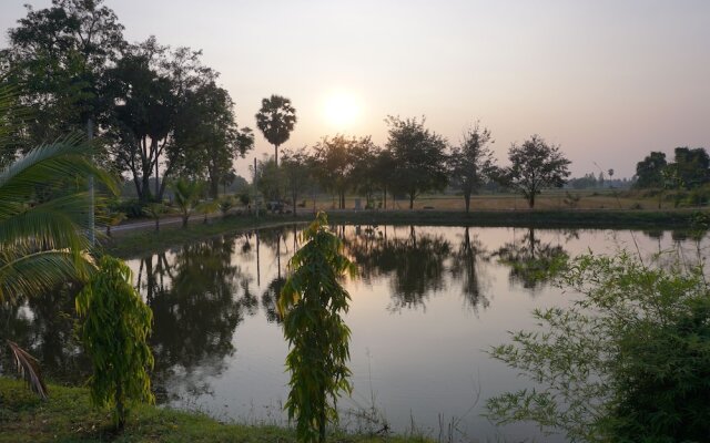 Ruenkhawhom Residence