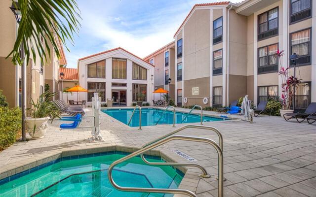 Hampton Inn & Suites Orlando/East UCF Area