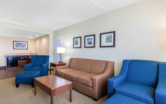 Comfort Inn & Suites Event Center