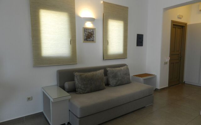 Lithos by Spyros & Flora