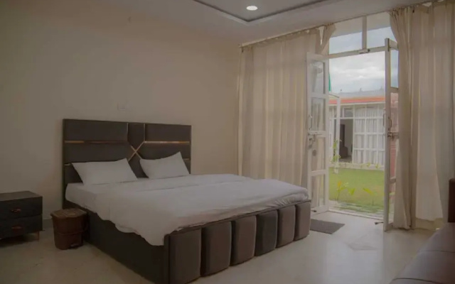 Vedaanvi & palace & Resort