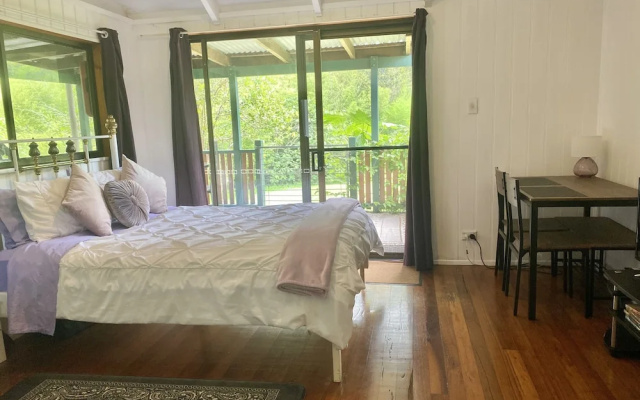 Nimbin Waterfall Retreat