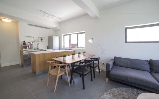 Boutique Home