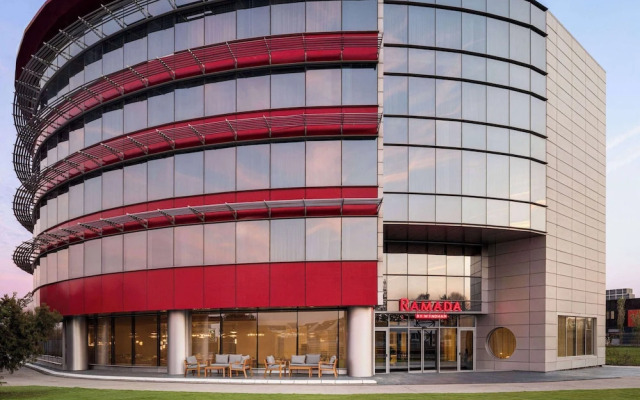 Ramada by Wyndham Bucharest Otopeni Airport