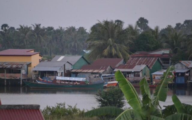 Kampot Manor