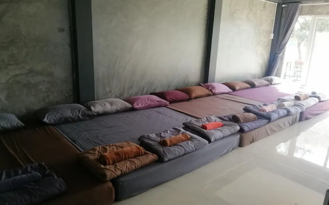 Lom Choi Home Stay Ayutthaya - Hostel