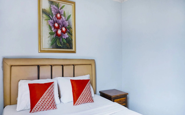 RedDoorz Plus @ Cikarang