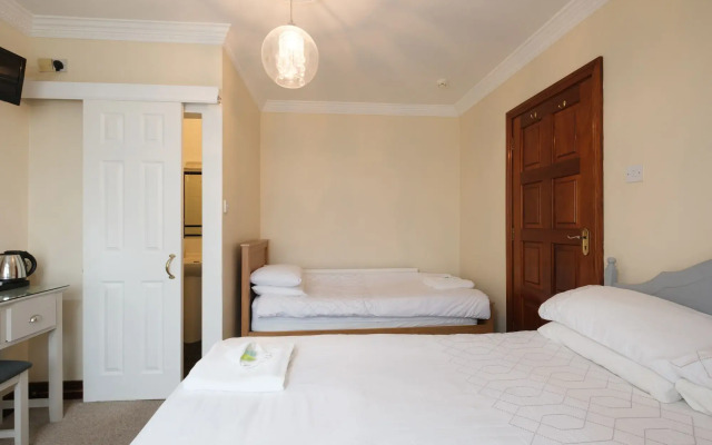 Four Seasons B&B