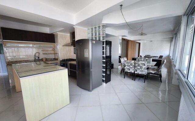 Apê Pé na Areia 3quartos/2vagas